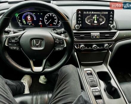 Белый Хонда Аккорд, объемом двигателя 1.99 л и пробегом 121 тыс. км за 24500 $, фото 12 на Automoto.ua