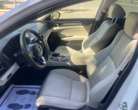 Хонда Аккорд 2019 в Черновцах на Automoto.ua Белый Хонда Аккорд, объемом двигателя 2 л и пробегом 45 тыс. км за 6800 $, фото 6 на Automoto.ua