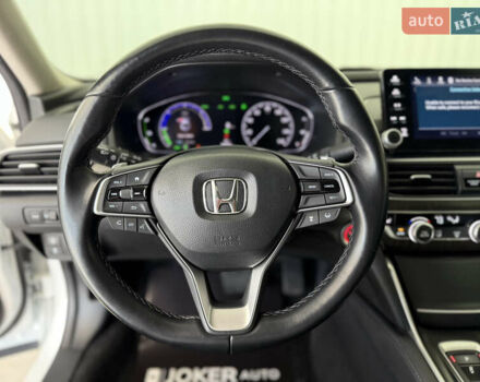 Белый Хонда Аккорд, объемом двигателя 1.99 л и пробегом 102 тыс. км за 23600 $, фото 18 на Automoto.ua