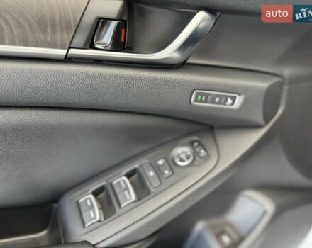 Белый Хонда Аккорд, объемом двигателя 1.99 л и пробегом 102 тыс. км за 23600 $, фото 23 на Automoto.ua