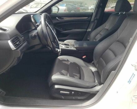 Белый Хонда Аккорд, объемом двигателя 2 л и пробегом 121 тыс. км за 4900 $, фото 6 на Automoto.ua