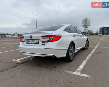 Білий Хонда Аккорд, об'ємом двигуна 2 л та пробігом 83 тис. км за 22000 $, фото 3 на Automoto.ua