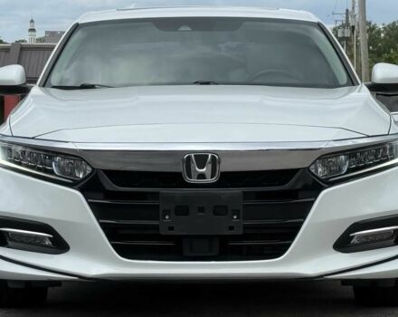 Белый Хонда Аккорд, объемом двигателя 2 л и пробегом 46 тыс. км за 10000 $, фото 1 на Automoto.ua