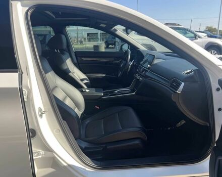 Белый Хонда Аккорд, объемом двигателя 2 л и пробегом 37 тыс. км за 6000 $, фото 8 на Automoto.ua