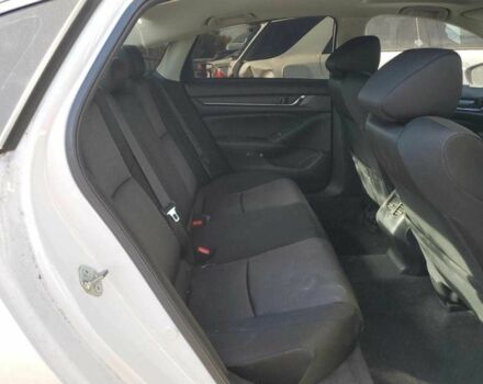 Білий Хонда Аккорд, об'ємом двигуна 0 л та пробігом 32 тис. км за 5400 $, фото 9 на Automoto.ua