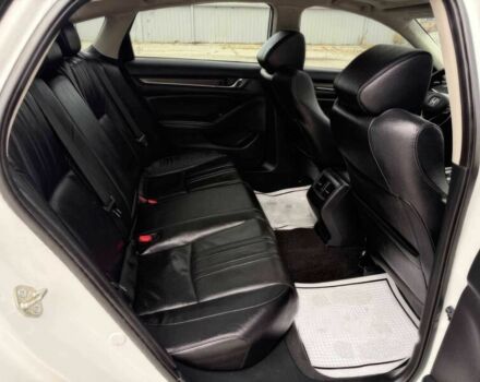 Белый Хонда Аккорд, объемом двигателя 1.5 л и пробегом 36 тыс. км за 2400 $, фото 12 на Automoto.ua