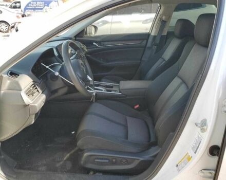 Білий Хонда Аккорд, об'ємом двигуна 0 л та пробігом 32 тис. км за 5400 $, фото 6 на Automoto.ua