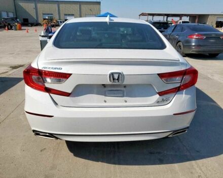 Белый Хонда Аккорд, объемом двигателя 2 л и пробегом 38 тыс. км за 6500 $, фото 5 на Automoto.ua