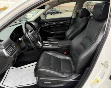 Белый Хонда Аккорд, объемом двигателя 1.5 л и пробегом 36 тыс. км за 2400 $, фото 9 на Automoto.ua