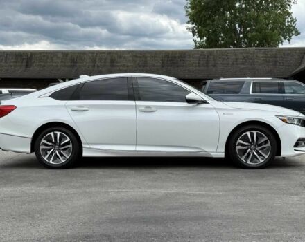 Белый Хонда Аккорд, объемом двигателя 2 л и пробегом 46 тыс. км за 10000 $, фото 6 на Automoto.ua