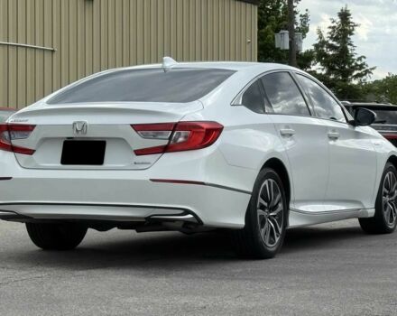 Белый Хонда Аккорд, объемом двигателя 2 л и пробегом 46 тыс. км за 10000 $, фото 5 на Automoto.ua