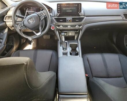 Белый Хонда Аккорд, объемом двигателя 1.5 л и пробегом 19 тыс. км за 3000 $, фото 7 на Automoto.ua