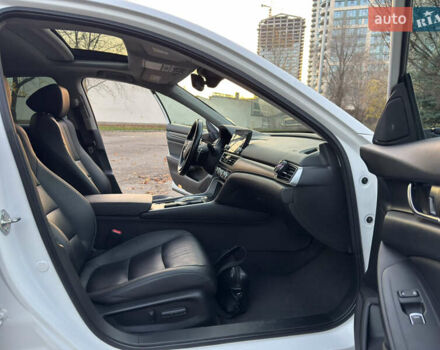 Белый Хонда Аккорд, объемом двигателя 2 л и пробегом 96 тыс. км за 20999 $, фото 22 на Automoto.ua