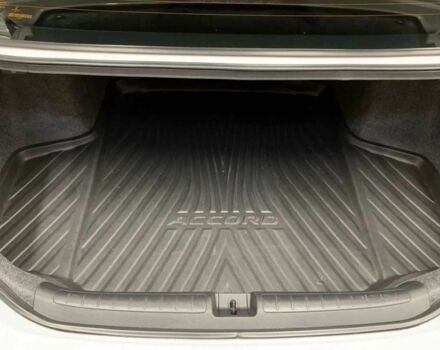 Білий Хонда Аккорд, об'ємом двигуна 2 л та пробігом 33 тис. км за 17300 $, фото 15 на Automoto.ua