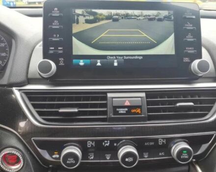 Белый Хонда Аккорд, объемом двигателя 1.5 л и пробегом 40 тыс. км за 6500 $, фото 9 на Automoto.ua