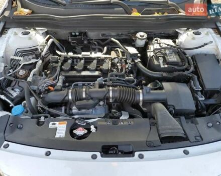 Белый Хонда Аккорд, объемом двигателя 1.5 л и пробегом 19 тыс. км за 3000 $, фото 10 на Automoto.ua