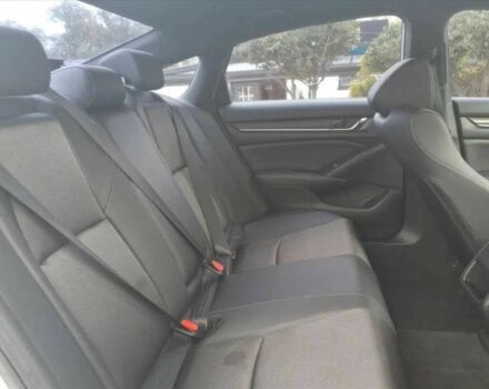 Белый Хонда Аккорд, объемом двигателя 1.5 л и пробегом 40 тыс. км за 6500 $, фото 10 на Automoto.ua