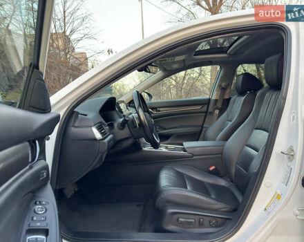 Белый Хонда Аккорд, объемом двигателя 2 л и пробегом 96 тыс. км за 20999 $, фото 28 на Automoto.ua