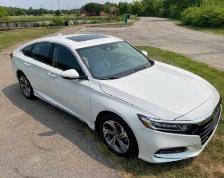 Белый Хонда Аккорд, объемом двигателя 1.5 л и пробегом 40 тыс. км за 15800 $, фото 2 на Automoto.ua