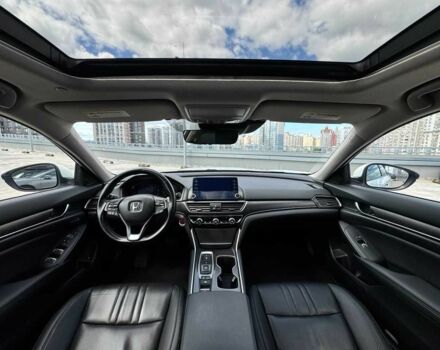 Белый Хонда Аккорд, объемом двигателя 2 л и пробегом 98 тыс. км за 21000 $, фото 1 на Automoto.ua