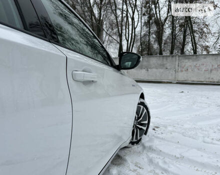 Белый Хонда Аккорд, объемом двигателя 1.99 л и пробегом 20 тыс. км за 32300 $, фото 14 на Automoto.ua