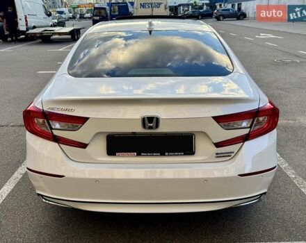 Белый Хонда Аккорд, объемом двигателя 2 л и пробегом 121 тыс. км за 29800 $, фото 5 на Automoto.ua