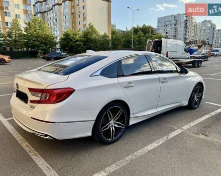 Белый Хонда Аккорд, объемом двигателя 2 л и пробегом 121 тыс. км за 29800 $, фото 4 на Automoto.ua
