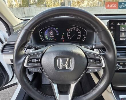 Белый Хонда Аккорд, объемом двигателя 2 л и пробегом 48 тыс. км за 26600 $, фото 18 на Automoto.ua