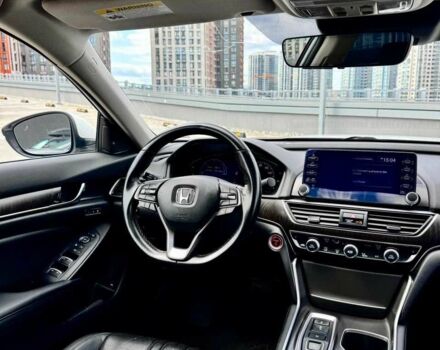 Белый Хонда Аккорд, объемом двигателя 2 л и пробегом 98 тыс. км за 21000 $, фото 3 на Automoto.ua