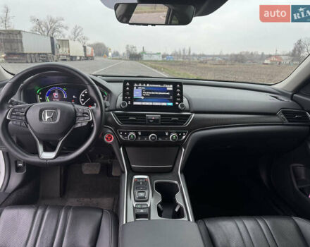Білий Хонда Аккорд, об'ємом двигуна 1.99 л та пробігом 40 тис. км за 28800 $, фото 10 на Automoto.ua