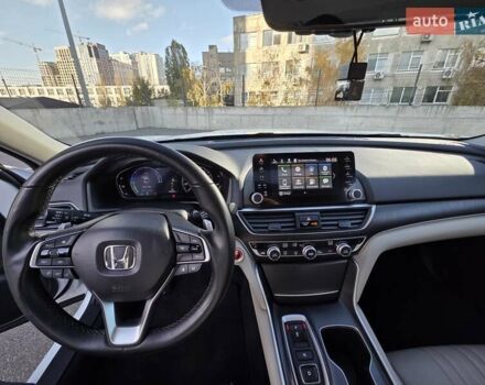 Белый Хонда Аккорд, объемом двигателя 2 л и пробегом 48 тыс. км за 26600 $, фото 17 на Automoto.ua