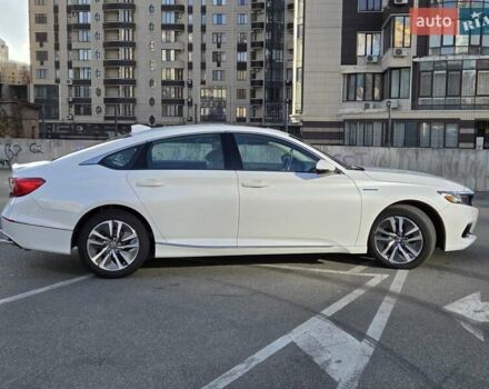 Белый Хонда Аккорд, объемом двигателя 2 л и пробегом 48 тыс. км за 26600 $, фото 6 на Automoto.ua