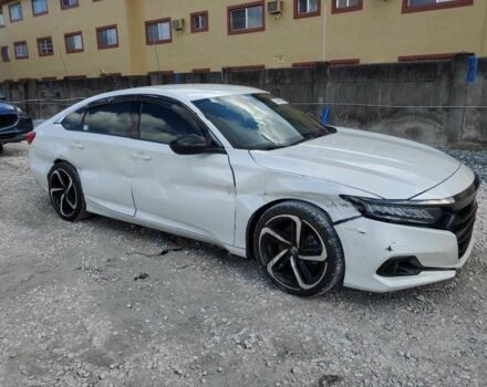 Белый Хонда Аккорд, объемом двигателя 1.5 л и пробегом 90 тыс. км за 9000 $, фото 3 на Automoto.ua