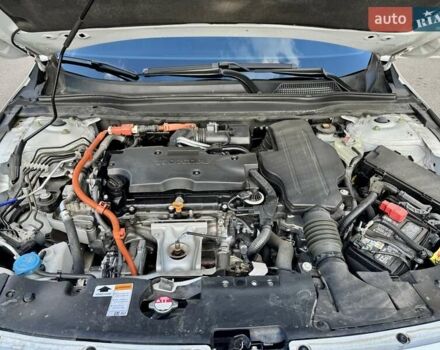 Белый Хонда Аккорд, объемом двигателя 2 л и пробегом 121 тыс. км за 29800 $, фото 12 на Automoto.ua