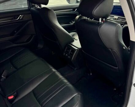 Белый Хонда Аккорд, объемом двигателя 2 л и пробегом 98 тыс. км за 21000 $, фото 14 на Automoto.ua