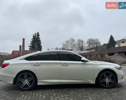 Білий Хонда Аккорд, об'ємом двигуна 1.99 л та пробігом 40 тис. км за 28800 $, фото 2 на Automoto.ua