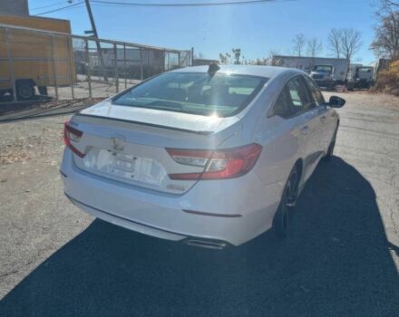 Белый Хонда Аккорд, объемом двигателя 1.5 л и пробегом 26 тыс. км за 14000 $, фото 7 на Automoto.ua