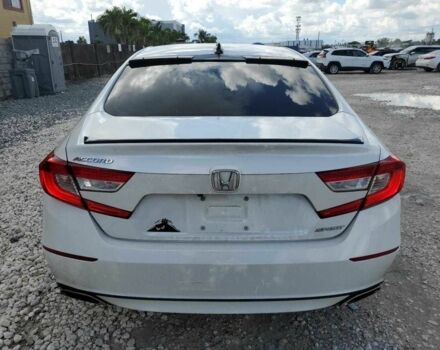 Белый Хонда Аккорд, объемом двигателя 1.5 л и пробегом 90 тыс. км за 9000 $, фото 5 на Automoto.ua