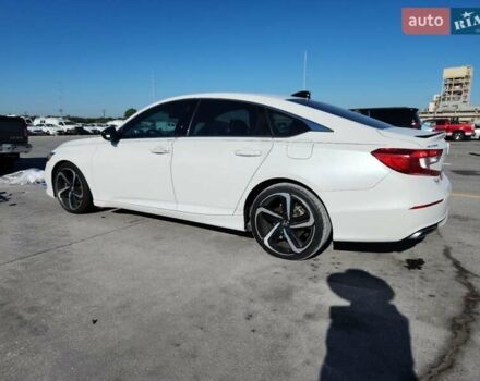 Белый Хонда Аккорд, объемом двигателя 1.5 л и пробегом 100 тыс. км за 6400 $, фото 1 на Automoto.ua