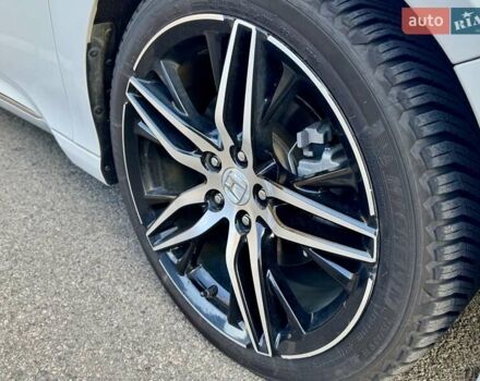 Белый Хонда Аккорд, объемом двигателя 2 л и пробегом 121 тыс. км за 29800 $, фото 8 на Automoto.ua