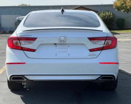 Белый Хонда Аккорд, объемом двигателя 1.5 л и пробегом 29 тыс. км за 7500 $, фото 5 на Automoto.ua