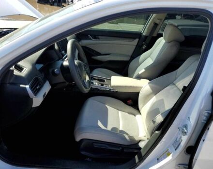 Білий Хонда Аккорд, об'ємом двигуна 0.15 л та пробігом 27 тис. км за 8200 $, фото 6 на Automoto.ua
