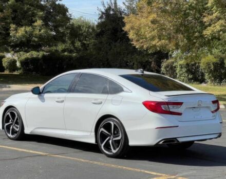 Белый Хонда Аккорд, объемом двигателя 1.5 л и пробегом 29 тыс. км за 7500 $, фото 6 на Automoto.ua