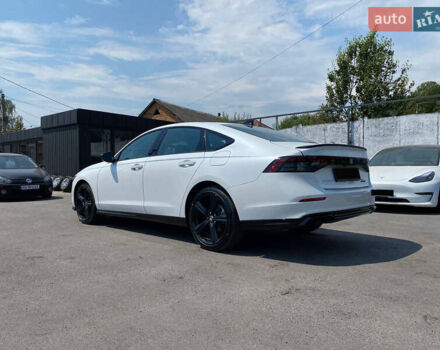 Белый Хонда Аккорд, объемом двигателя 1.99 л и пробегом 29 тыс. км за 32300 $, фото 6 на Automoto.ua