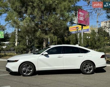 Білий Хонда Аккорд, об'ємом двигуна 2 л та пробігом 102 тис. км за 28500 $, фото 3 на Automoto.ua