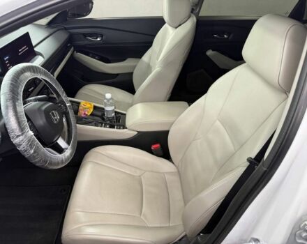 Белый Хонда Аккорд, объемом двигателя 2 л и пробегом 16 тыс. км за 28447 $, фото 5 на Automoto.ua