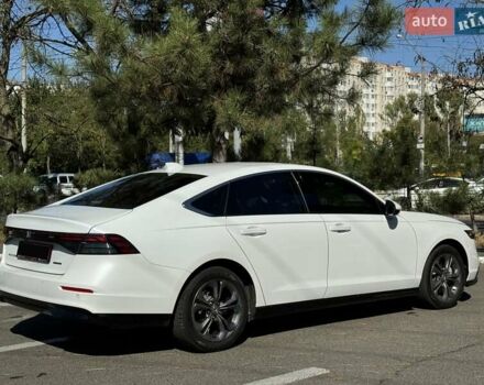 Білий Хонда Аккорд, об'ємом двигуна 2 л та пробігом 102 тис. км за 28500 $, фото 7 на Automoto.ua