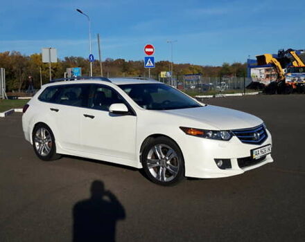 Белый Хонда Аккорд, объемом двигателя 2.4 л и пробегом 287 тыс. км за 8600 $, фото 5 на Automoto.ua