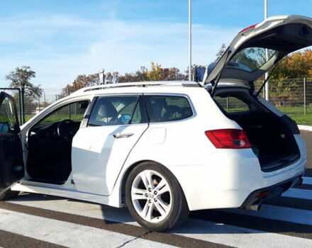 Белый Хонда Аккорд, объемом двигателя 2.4 л и пробегом 287 тыс. км за 8600 $, фото 20 на Automoto.ua