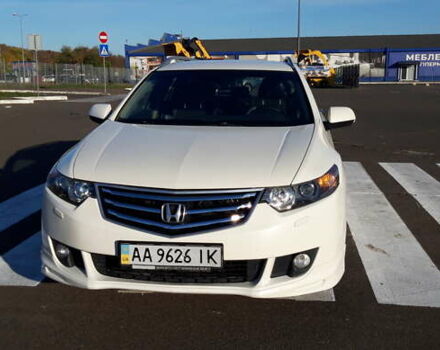 Белый Хонда Аккорд, объемом двигателя 2.4 л и пробегом 287 тыс. км за 8600 $, фото 14 на Automoto.ua